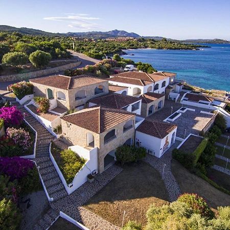 Le Sirene Hotel Portisco Exterior foto