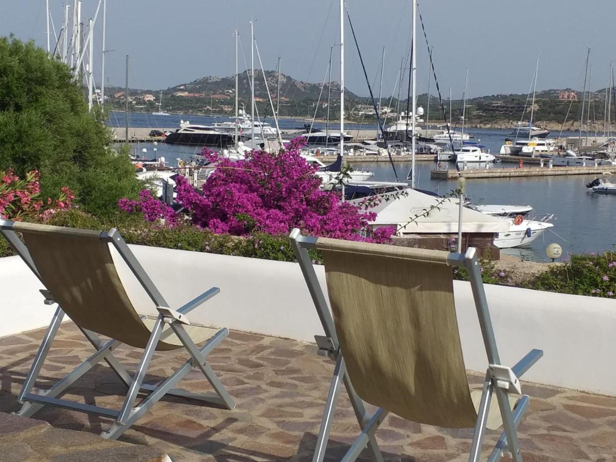 Le Sirene Hotel Portisco Exterior foto