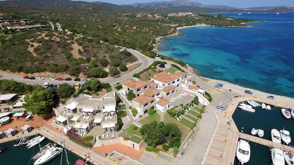 Le Sirene Hotel Portisco Exterior foto