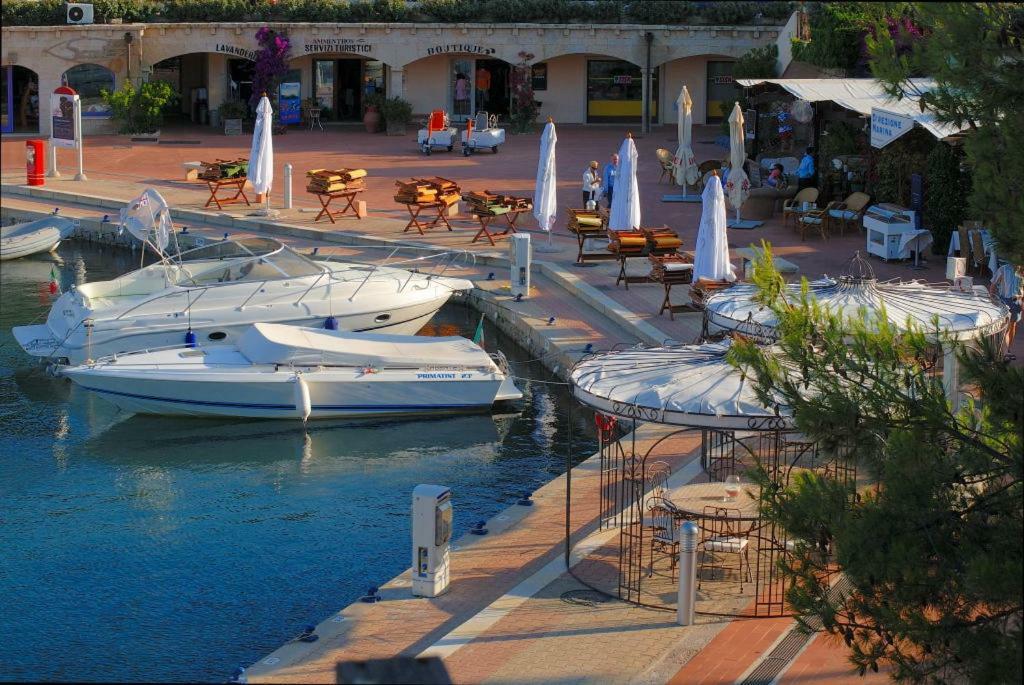 Le Sirene Hotel Portisco Exterior foto