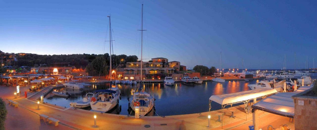 Le Sirene Hotel Portisco Exterior foto