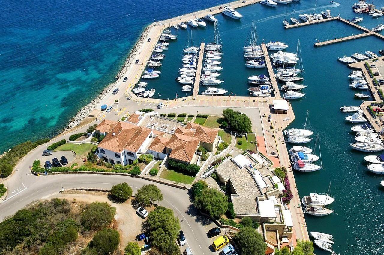 Le Sirene Hotel Portisco Exterior foto